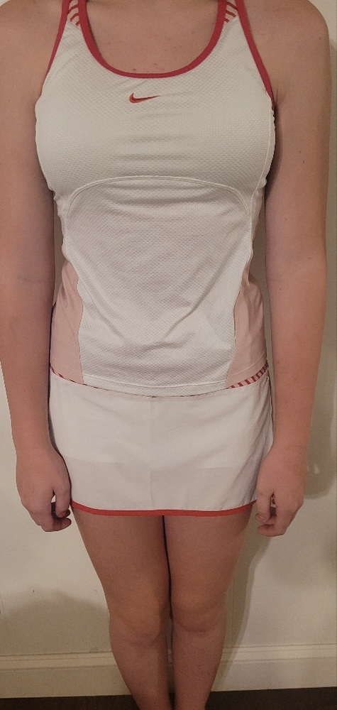 Nike tennis set size small